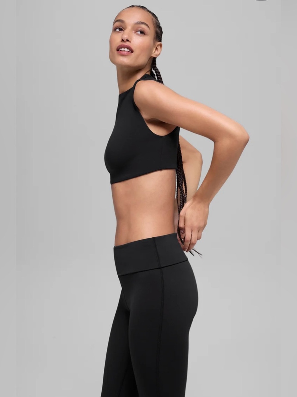 ALO YOGA | ✨NEW✨ ALO Softsculpt Capped Out Short Sleeve in Black - Picture 2 of 6